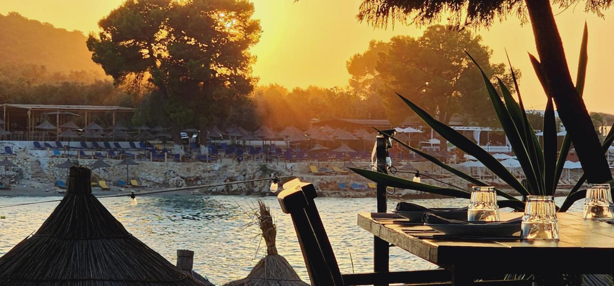 Manta Hotel Εξαμίλιο Εξωτερικό φωτογραφία