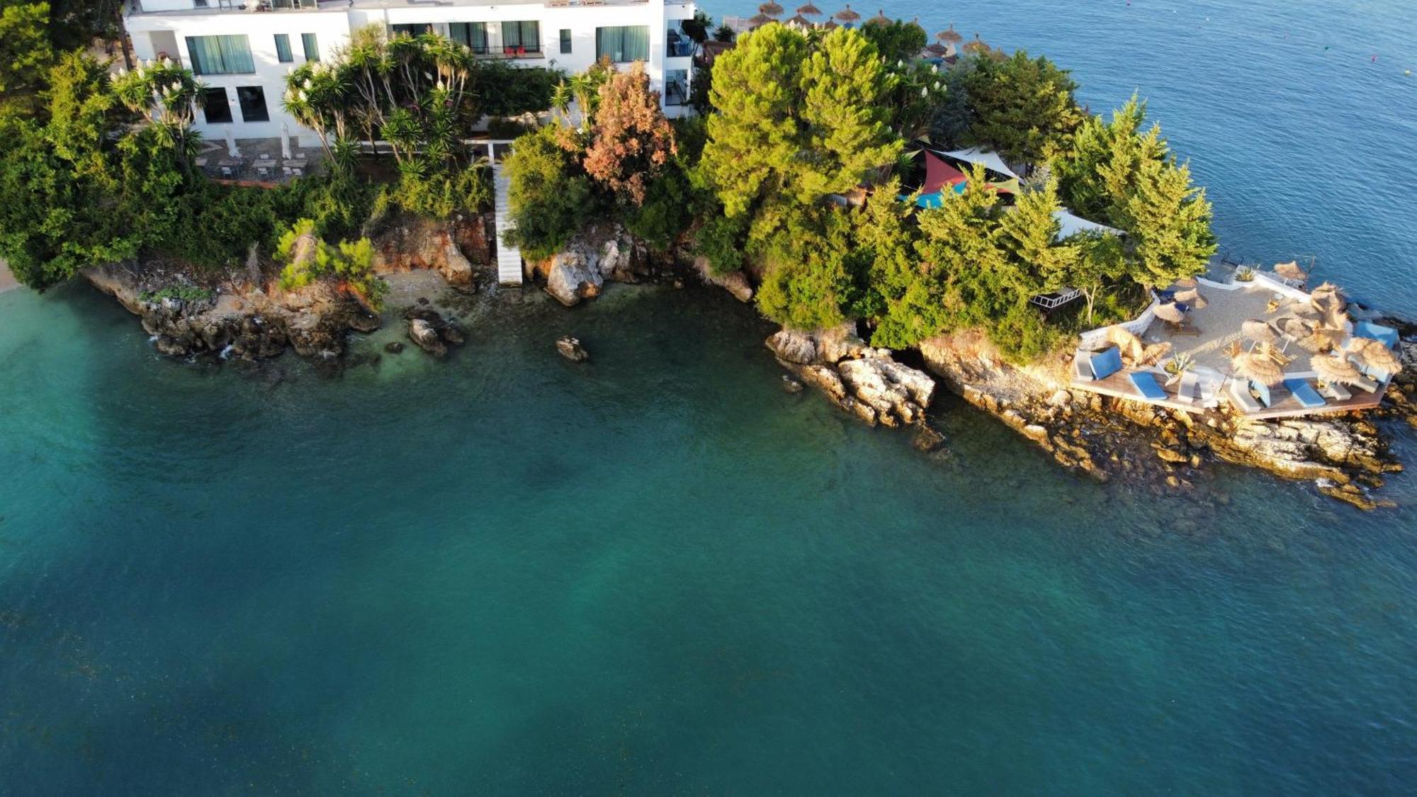 Manta Hotel Εξαμίλιο Εξωτερικό φωτογραφία