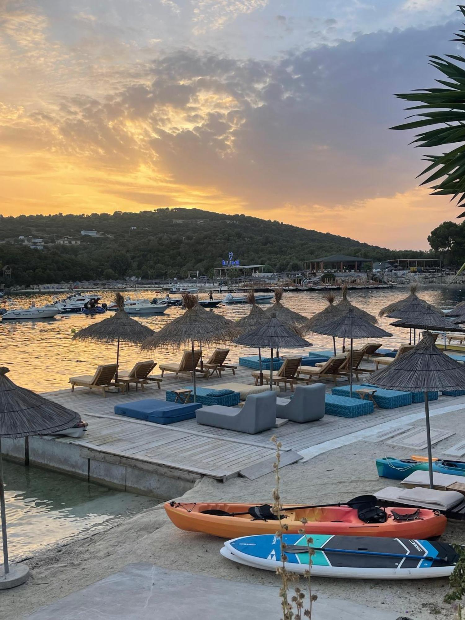 Manta Hotel Εξαμίλιο Εξωτερικό φωτογραφία