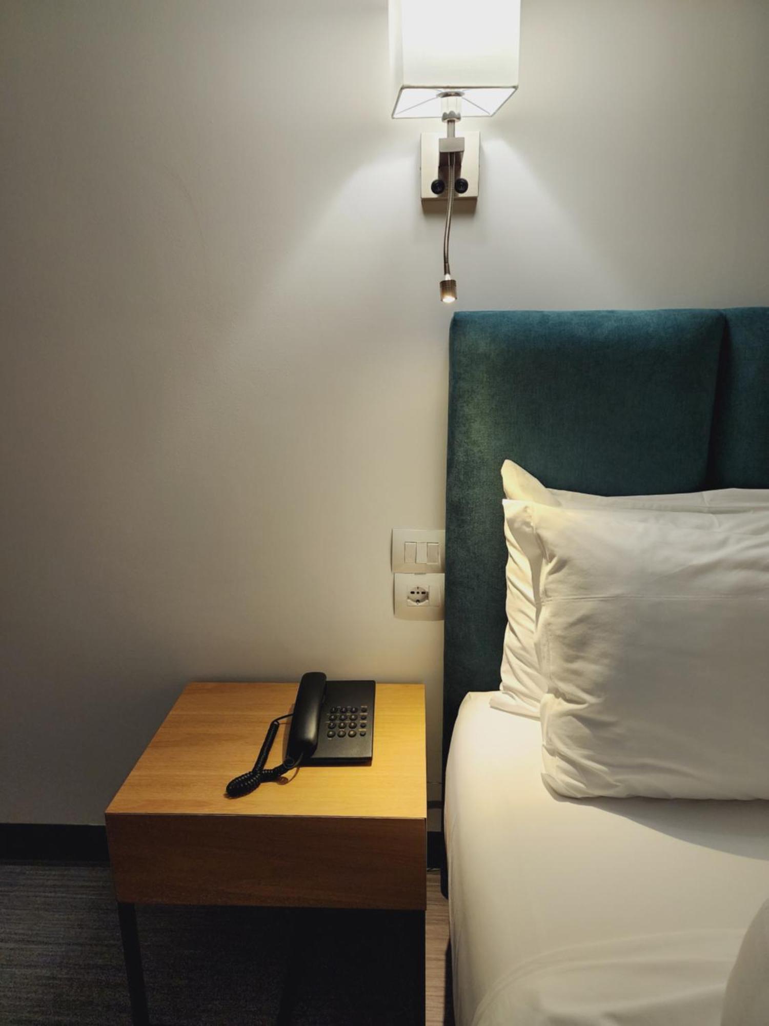 Manta Hotel Εξαμίλιο Εξωτερικό φωτογραφία