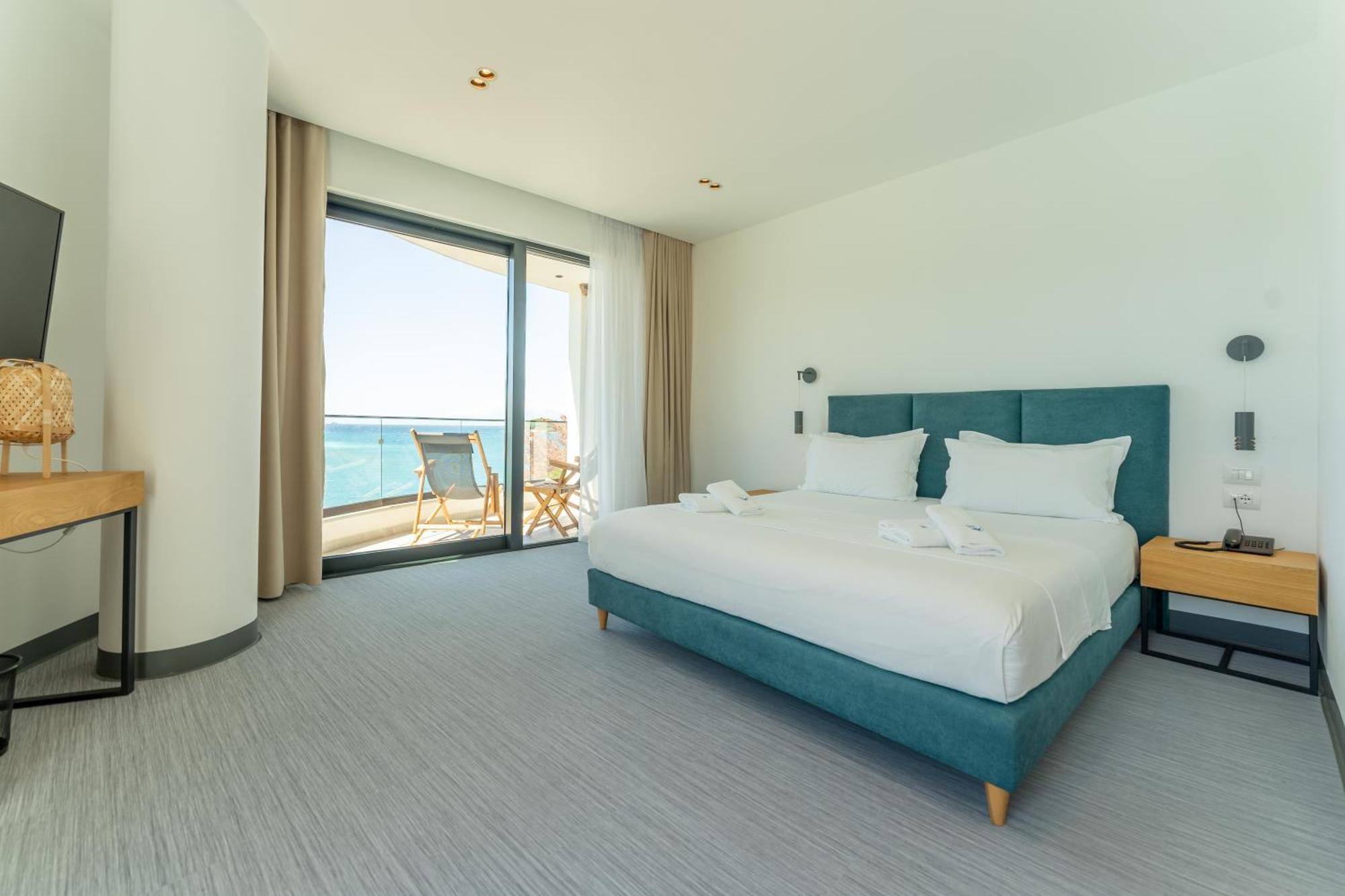 Manta Hotel Εξαμίλιο Εξωτερικό φωτογραφία