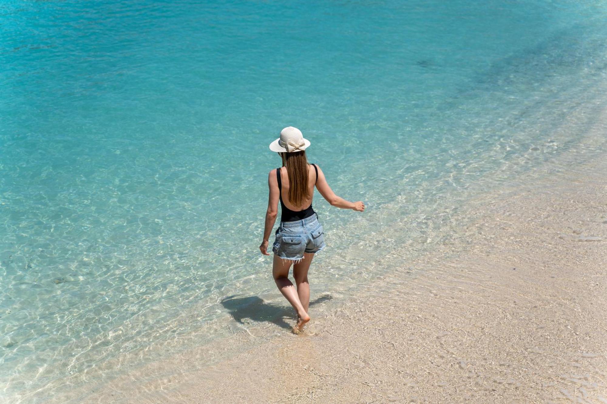 Manta Hotel Εξαμίλιο Εξωτερικό φωτογραφία