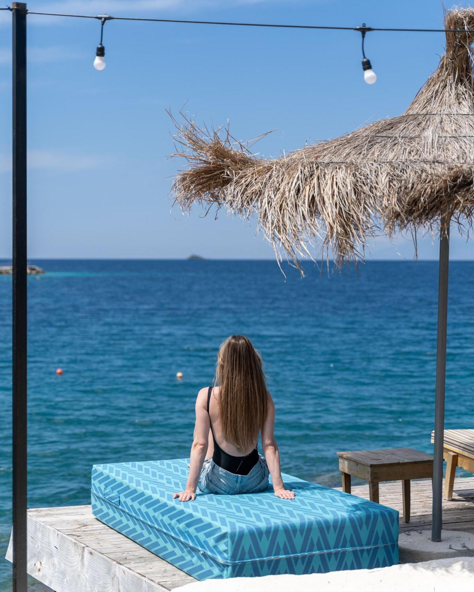 Manta Hotel Εξαμίλιο Εξωτερικό φωτογραφία